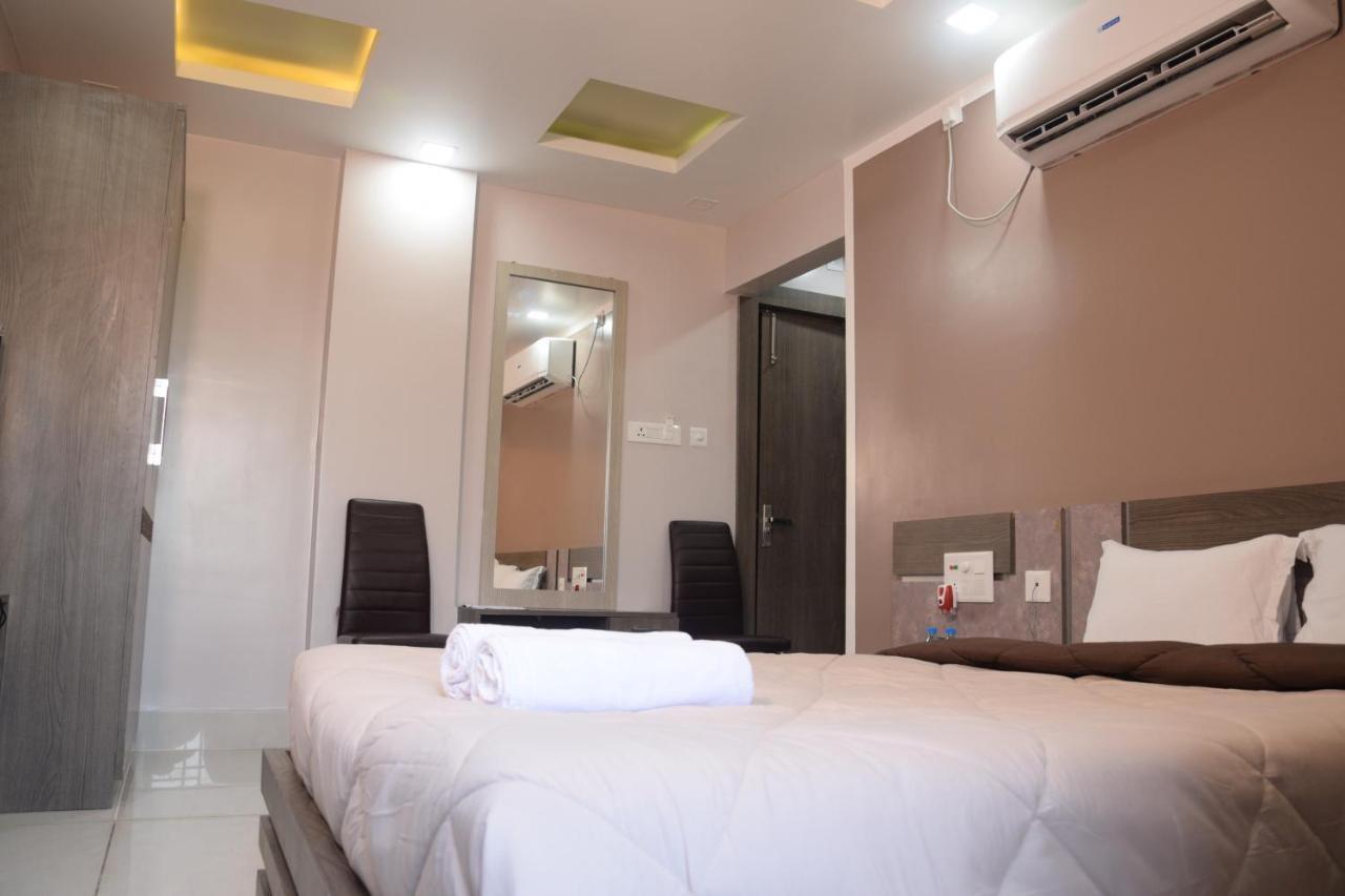 Hotel Nandini Baharampur Eksteriør bilde
