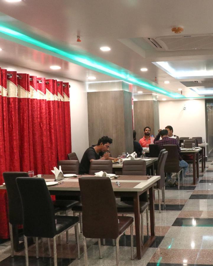 Hotel Nandini Baharampur Eksteriør bilde
