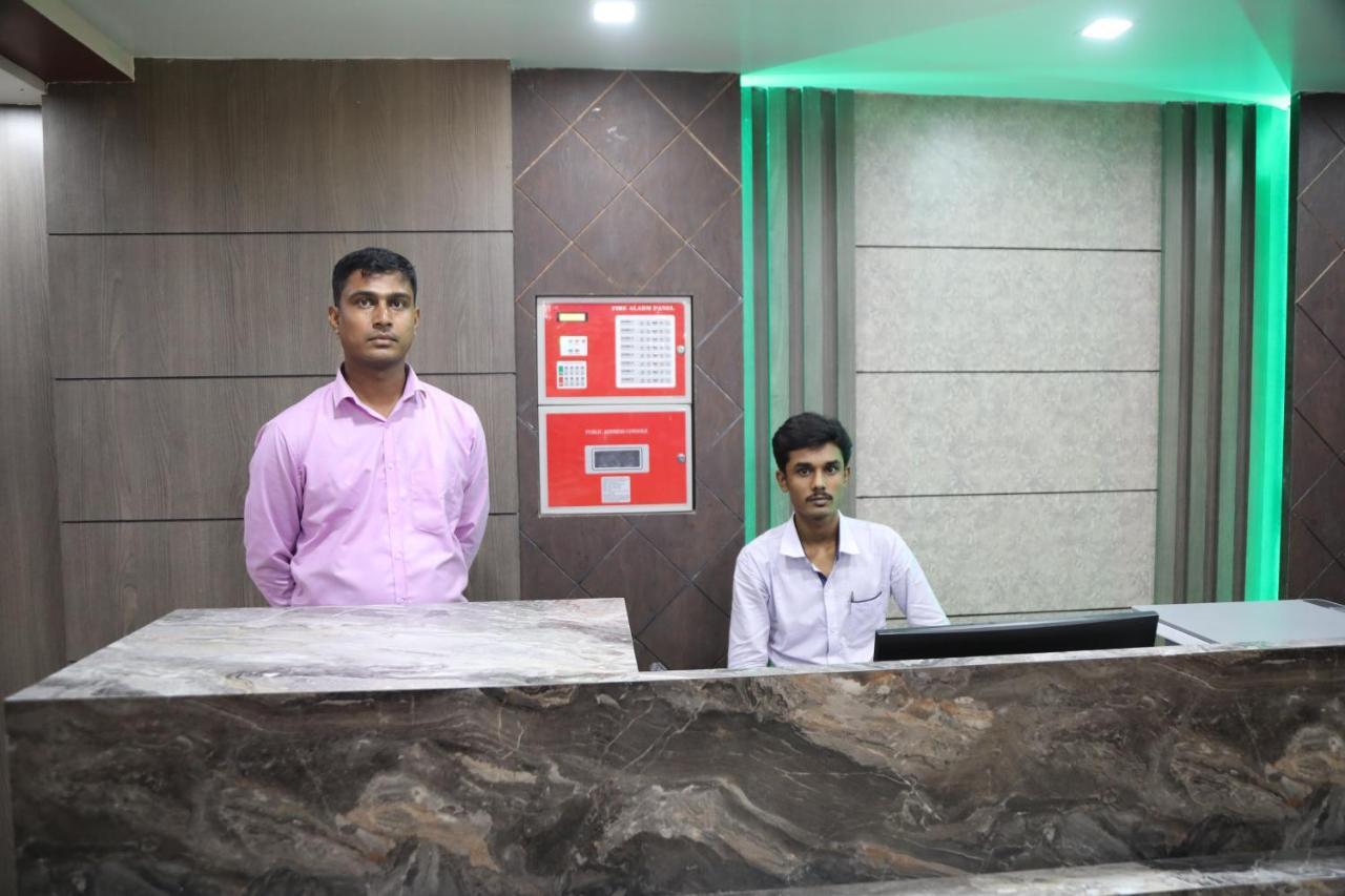 Hotel Nandini Baharampur Eksteriør bilde
