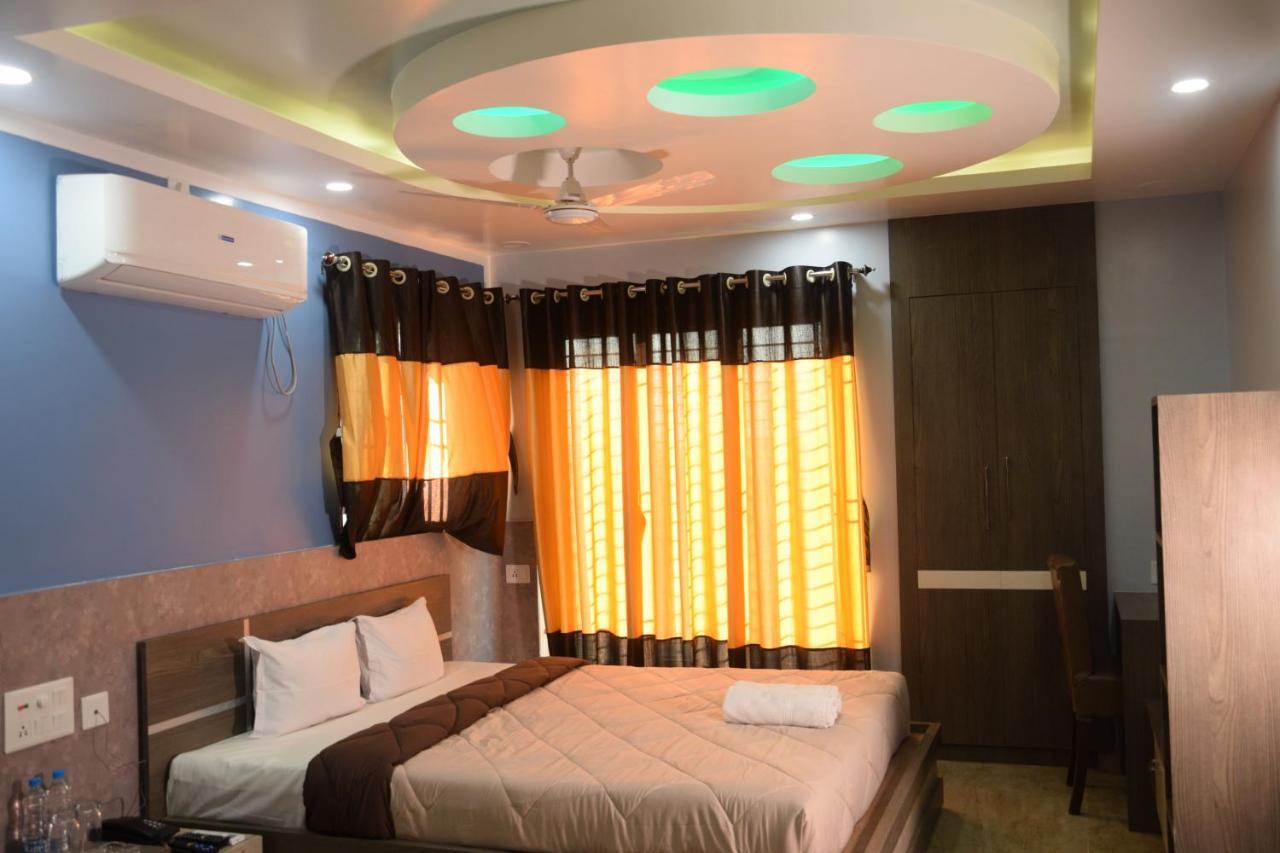 Hotel Nandini Baharampur Eksteriør bilde
