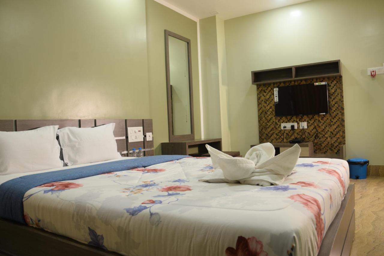 Hotel Nandini Baharampur Eksteriør bilde